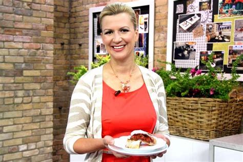 Then brush with more egg wash. . Marilyn denis show recipes anna olson